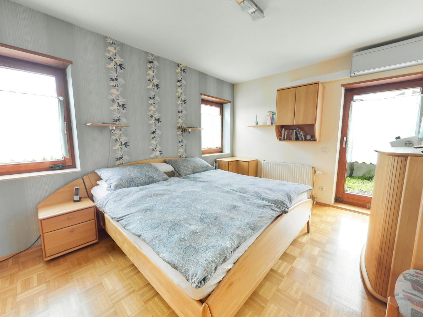 Schlafzimmer EG