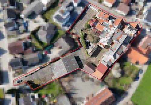 Drohnenansicht umrandet