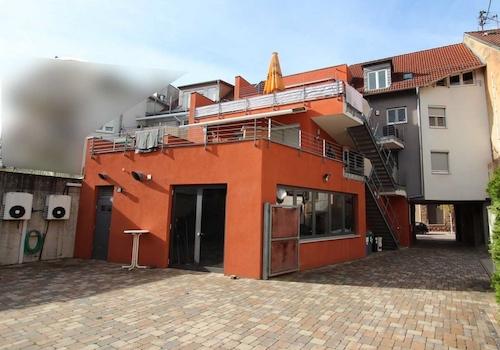 Rückansicht mit Balkone