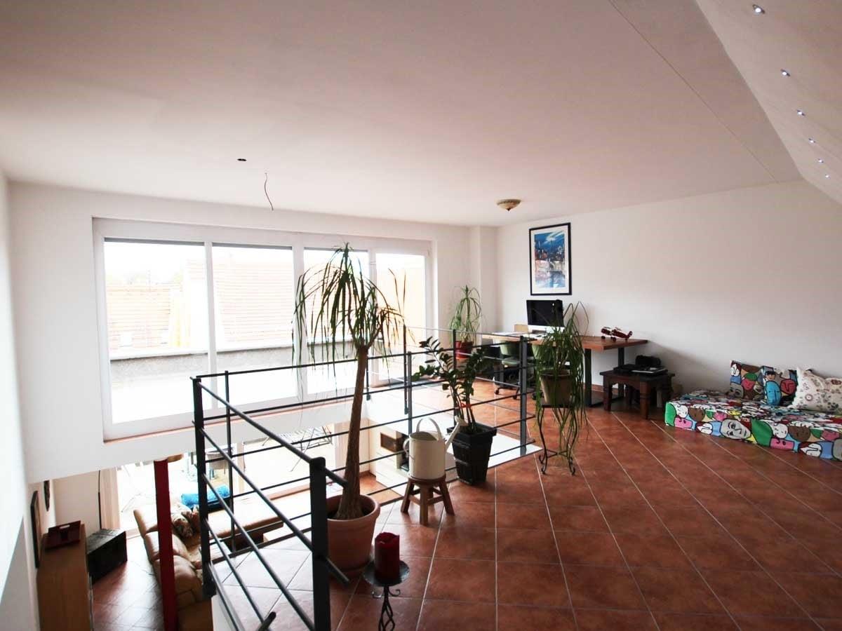 Galerie und Dachterrasse