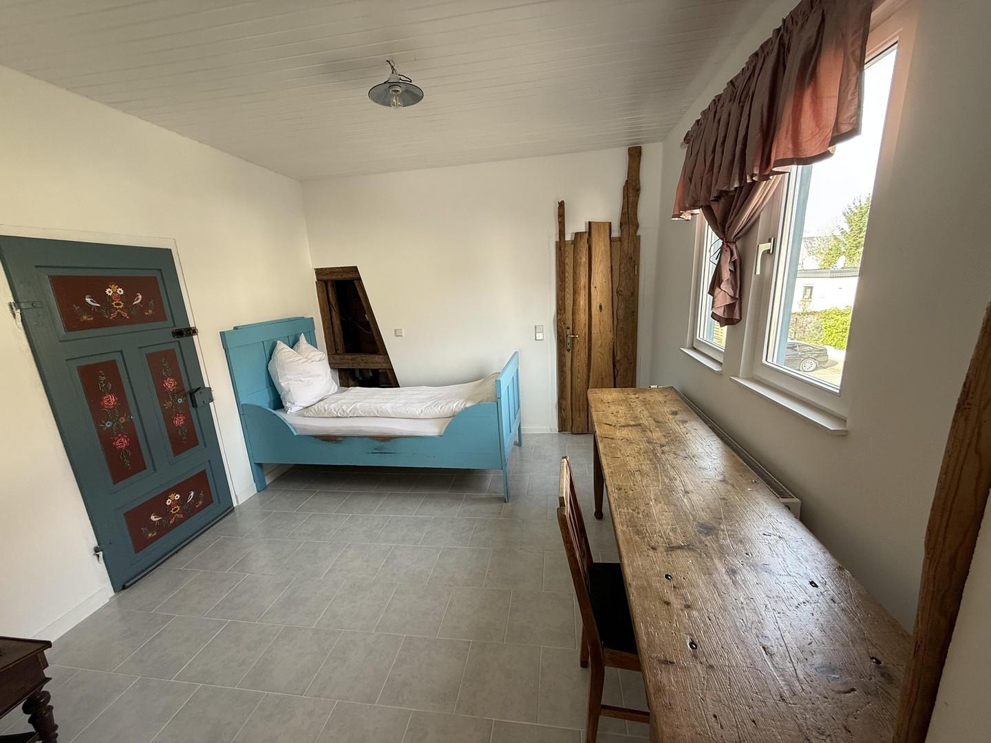 2. Zimmer mit Extraeingang