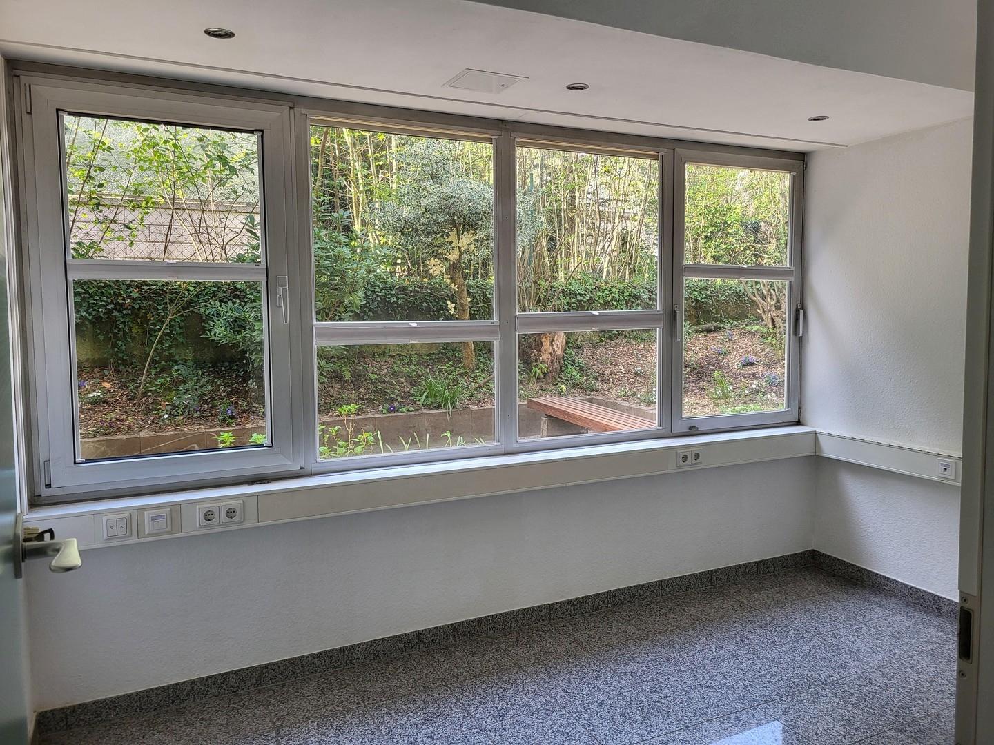 Büro 2 Gartengeschoss