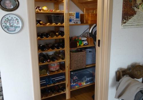 Raum unter der Treppe