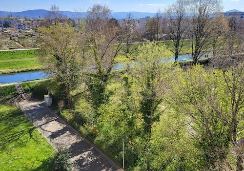 Zugang öffentl. Gehweg