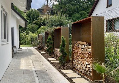 Garten hinter dem Haus