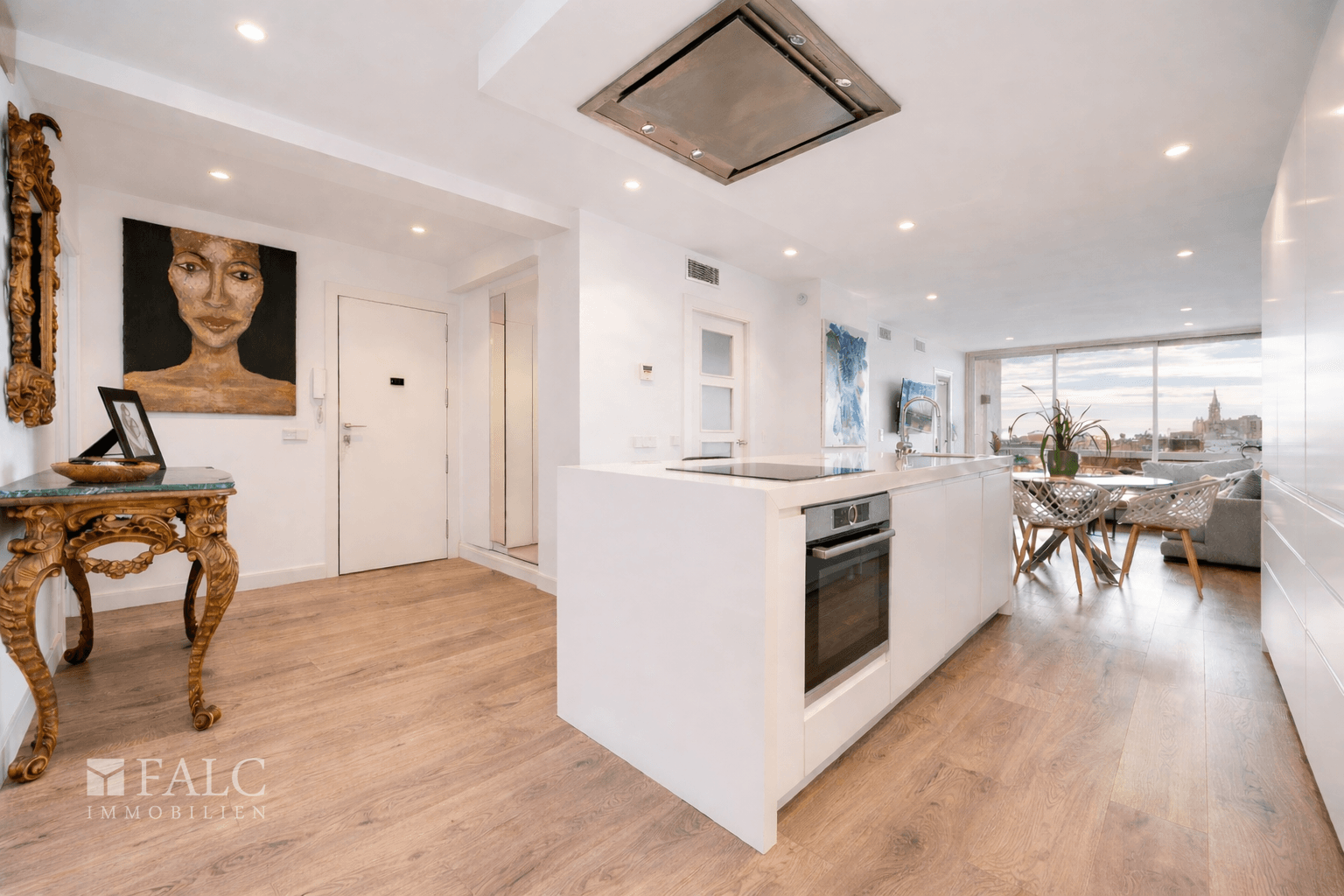 Inselküche und Diele