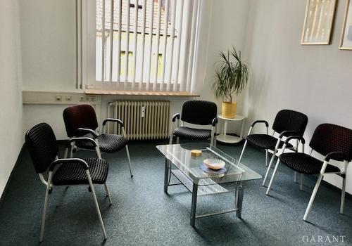 Wartezimmer Büro/Kanzlei OG