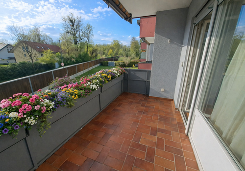 Balkon groß