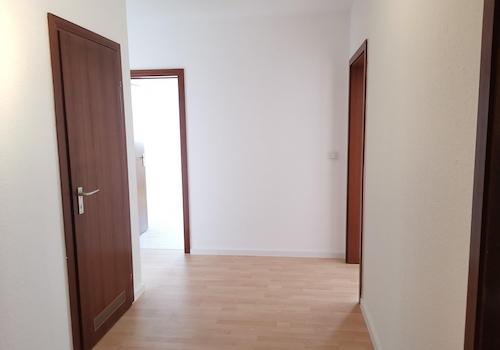 Sicht von Eingangstür (Flur)