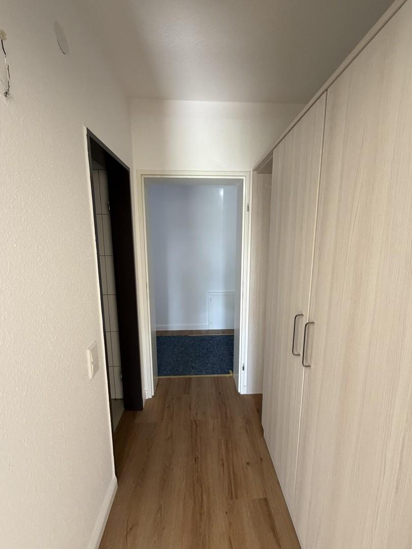 Zwischenflur mit Einbauschrank