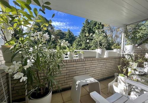 Loggia Weitblick Park-Garten