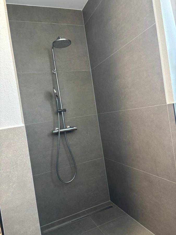 DuscheJPG (Beispiel Bild)