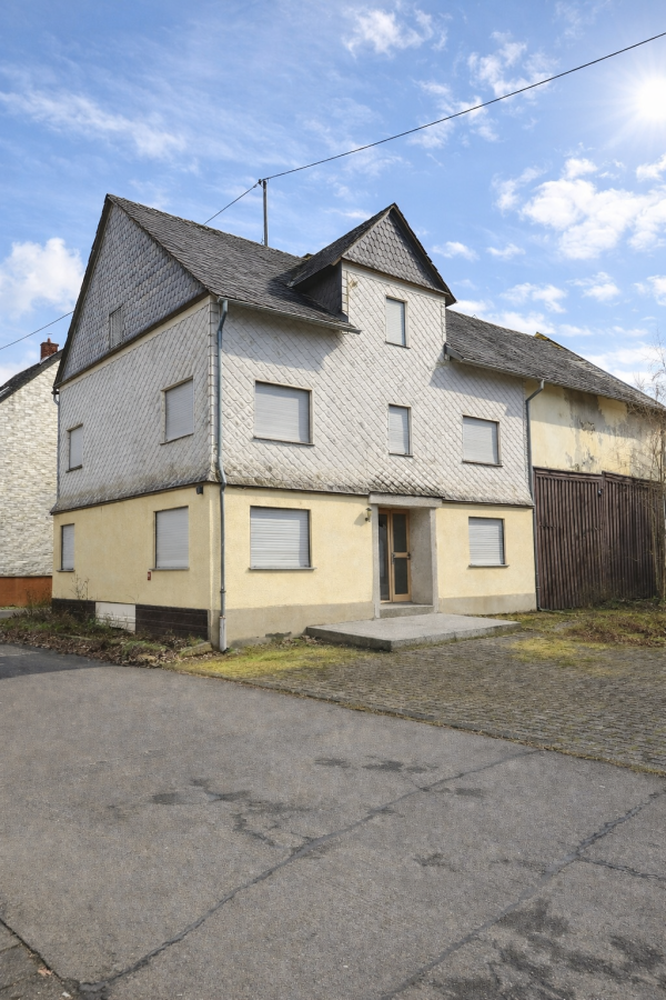 061B0306-0DF6-4450-9B5A-25CF46E7EC9E