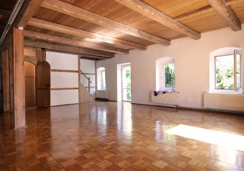 Parkettsaal-Wohnungstür