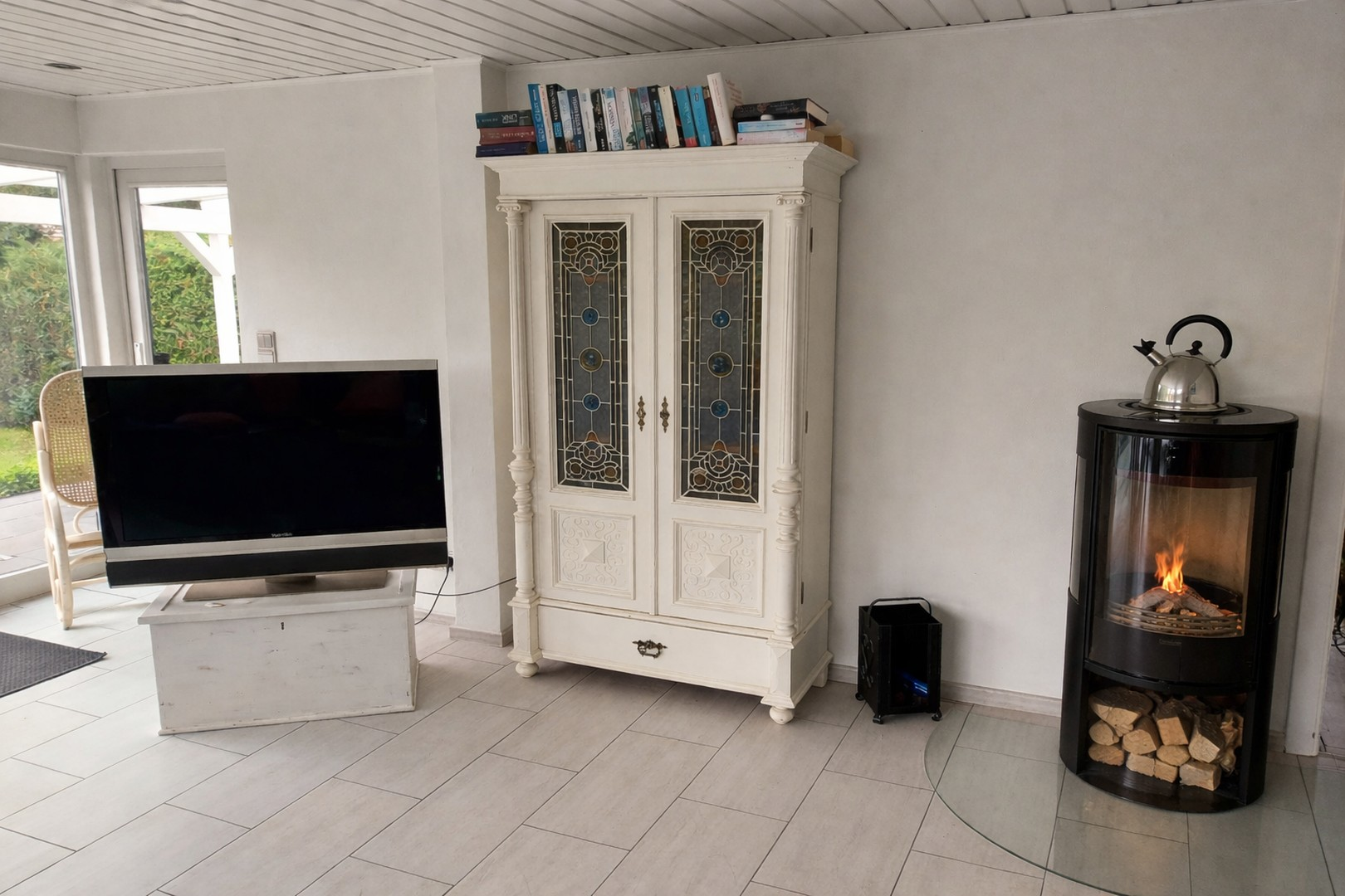 Wohnzimmer mit Kaminofen