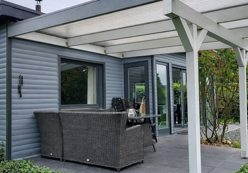 Überdachte Terrasse