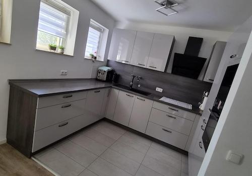 ..2021 durch Mieter eingebaut