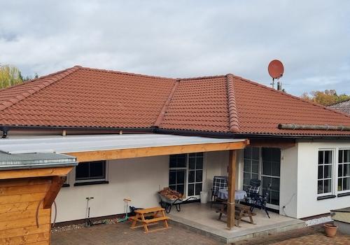 Großer, überdachter Bereich