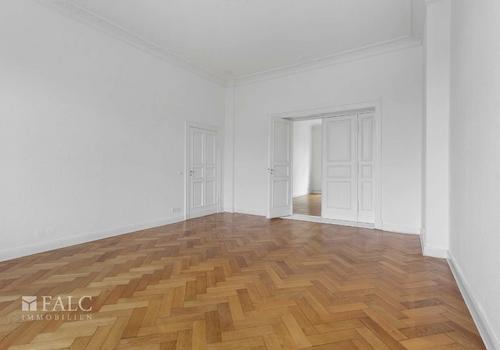 EG - Büro Straßenseite