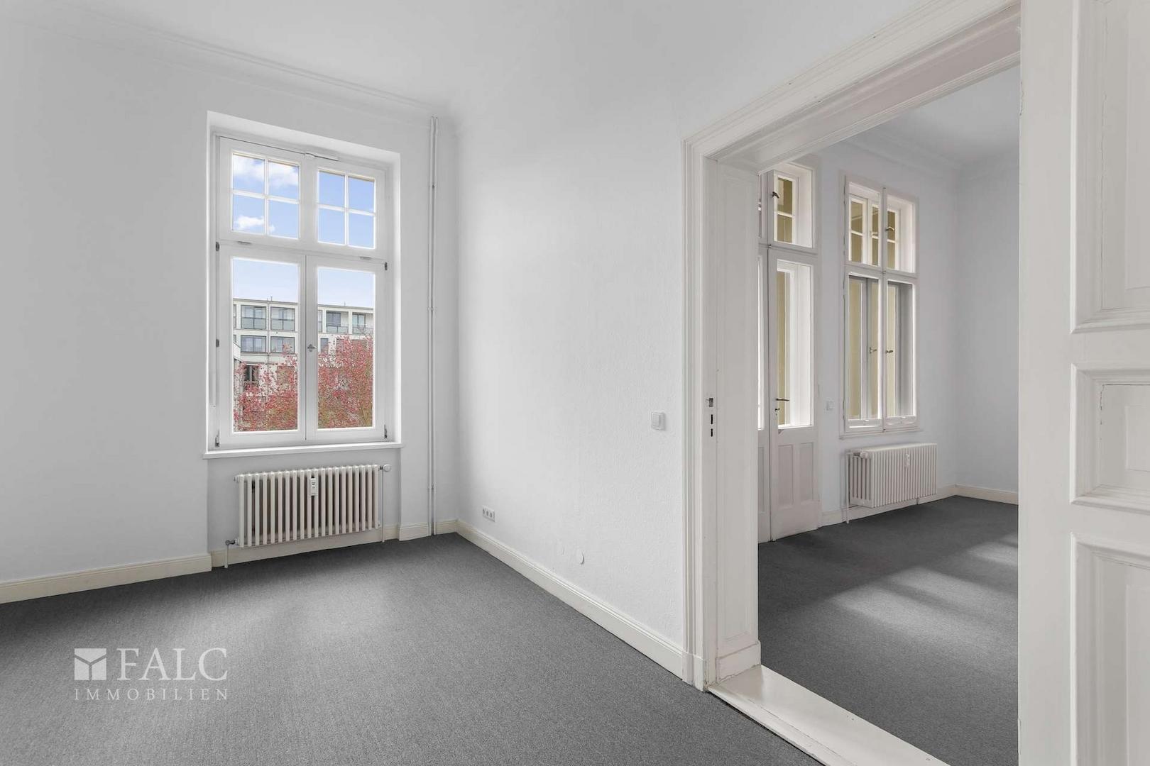 1. OG - kleines Büro Straßenseite