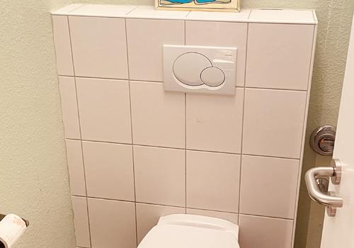 WC im Nebenraum