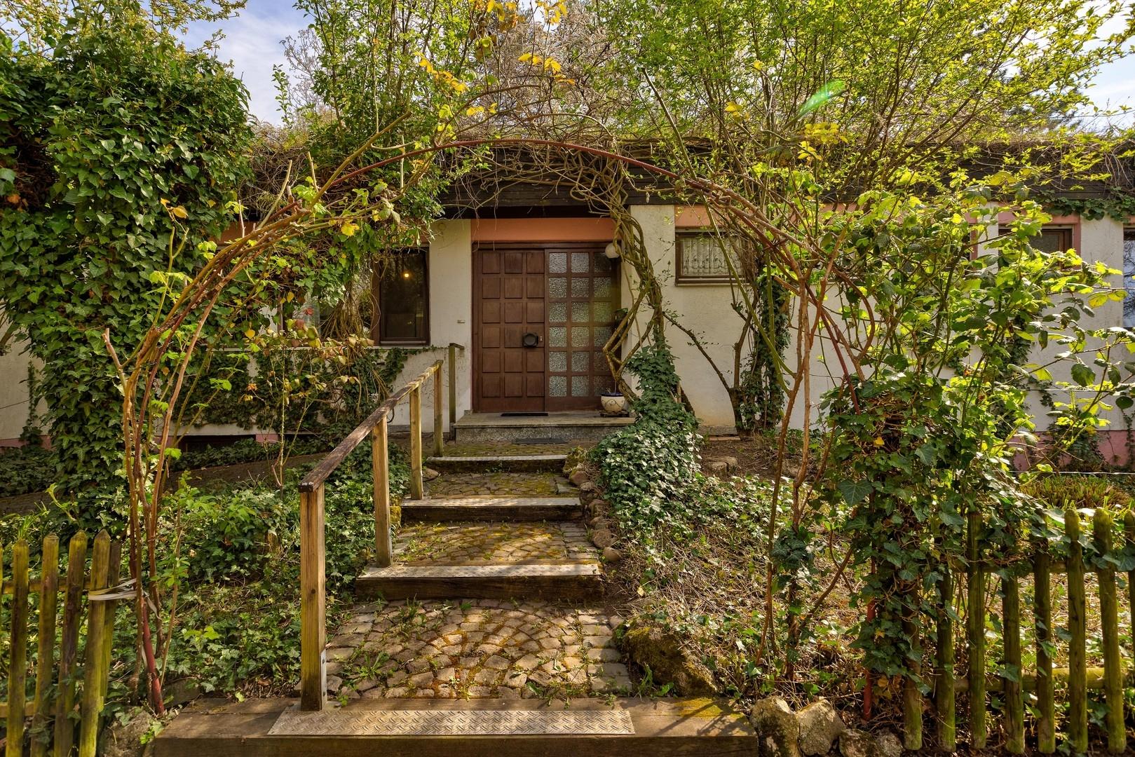 Garten mit Eingang von norden