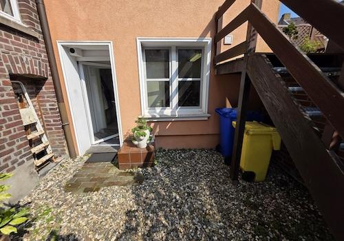 Terrasse / Müll Hinterhof