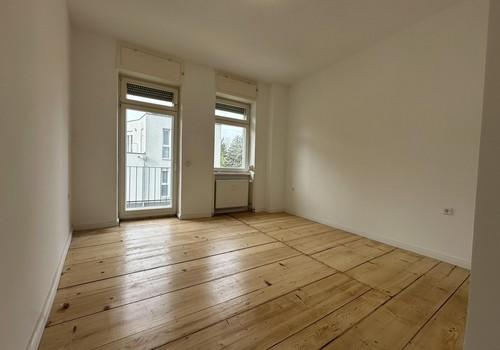 Schlafzimmer mit Balkon 