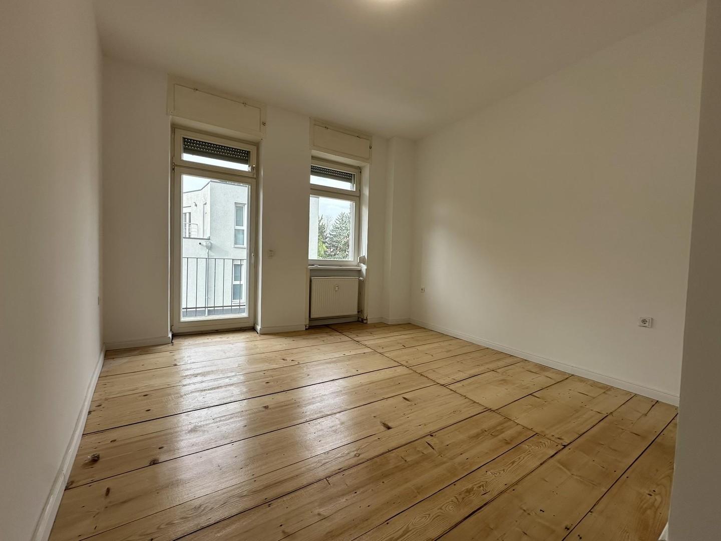 Schlafzimmer mit Balkon 