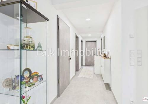 Flur/Eingangsbereich (OG)