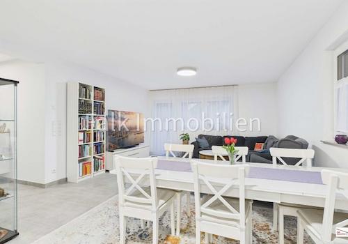 Wohnen/Essen/Küche offen (OG)