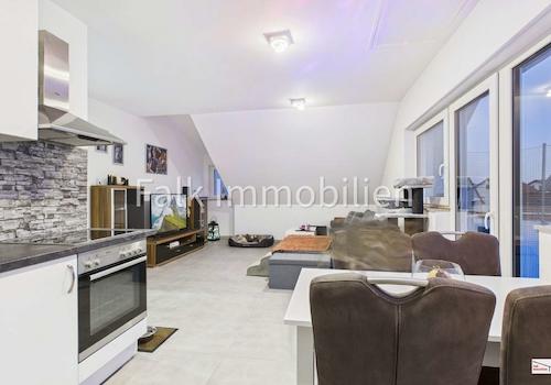 Wohnen/Essen/Küche offen (DG)