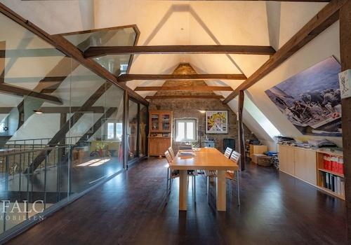 modernes Dachgeschoss