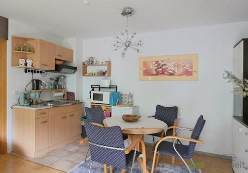 Esstisch im Küchenbereich