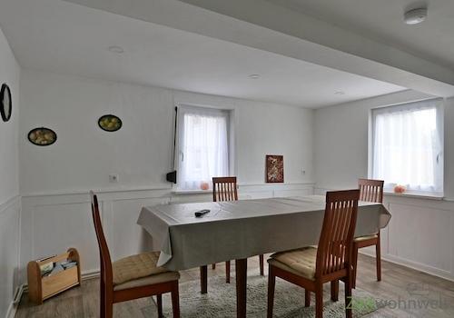 EG, Esszimmer neben der Küche