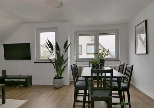 Blick ins Wohnzimmer