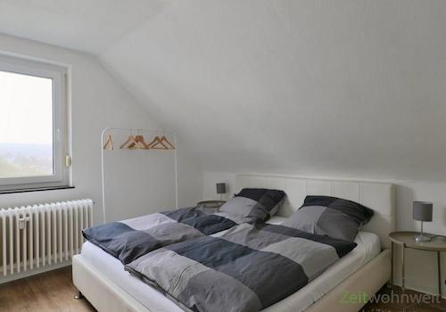 Blick ins Schlafzimmer