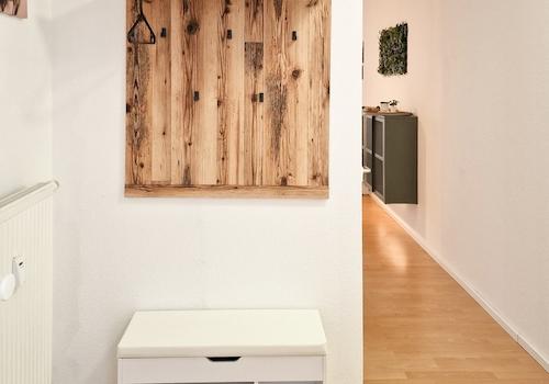 feel free & take off thejacket