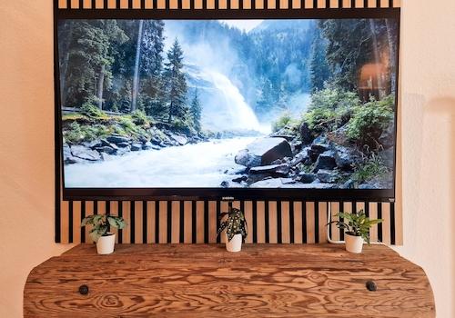 Smart TV to watch you favorits