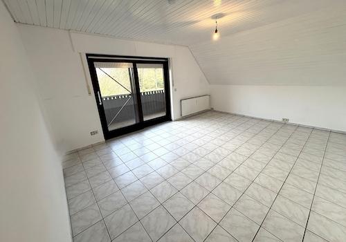 Wohnzi.m.Balkonzugang