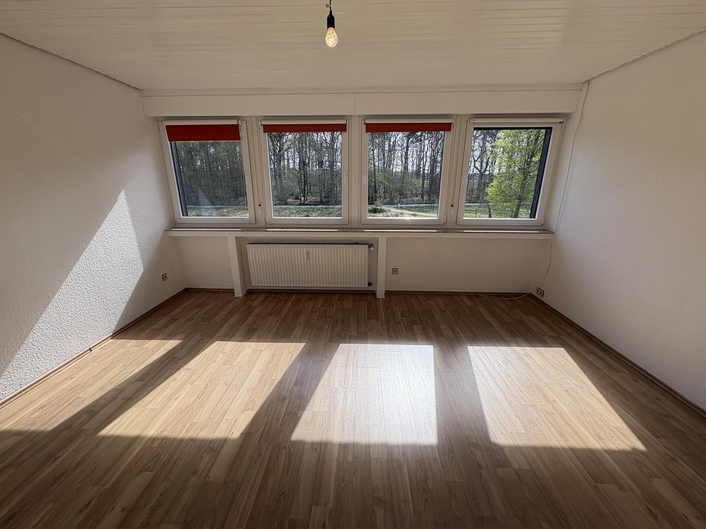 Schlafzi.m.gr.Fensterfront