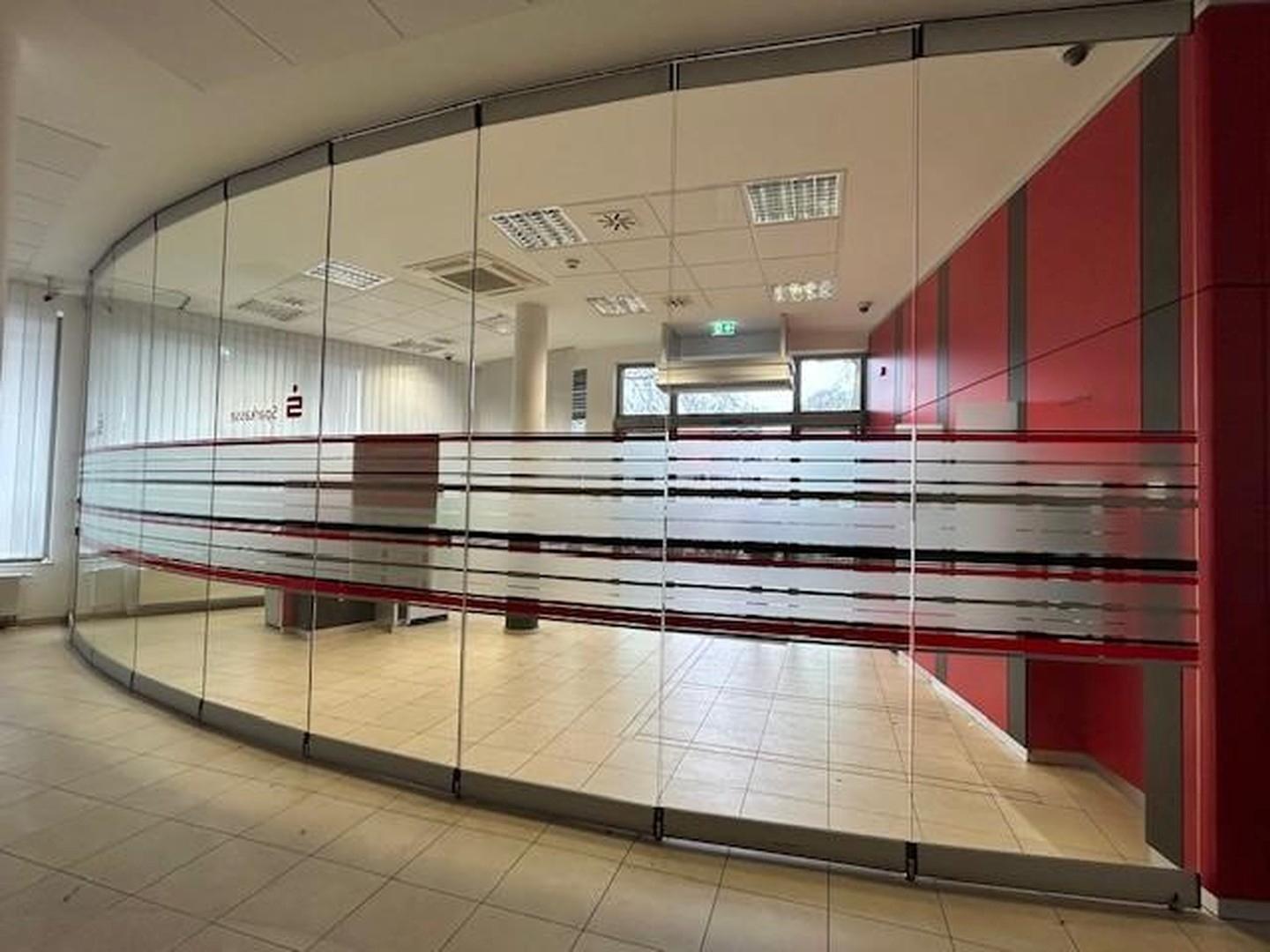 Glasschiebewand Innenbereich