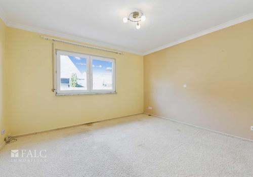 Ruhiges Schlafzimmer EG