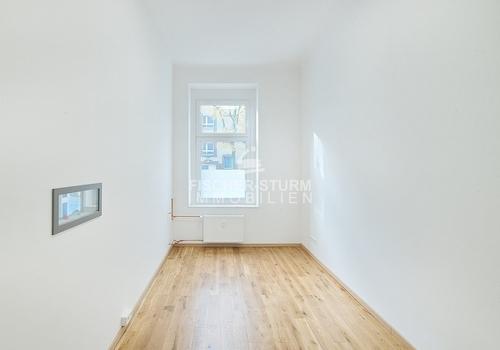 Büro 1