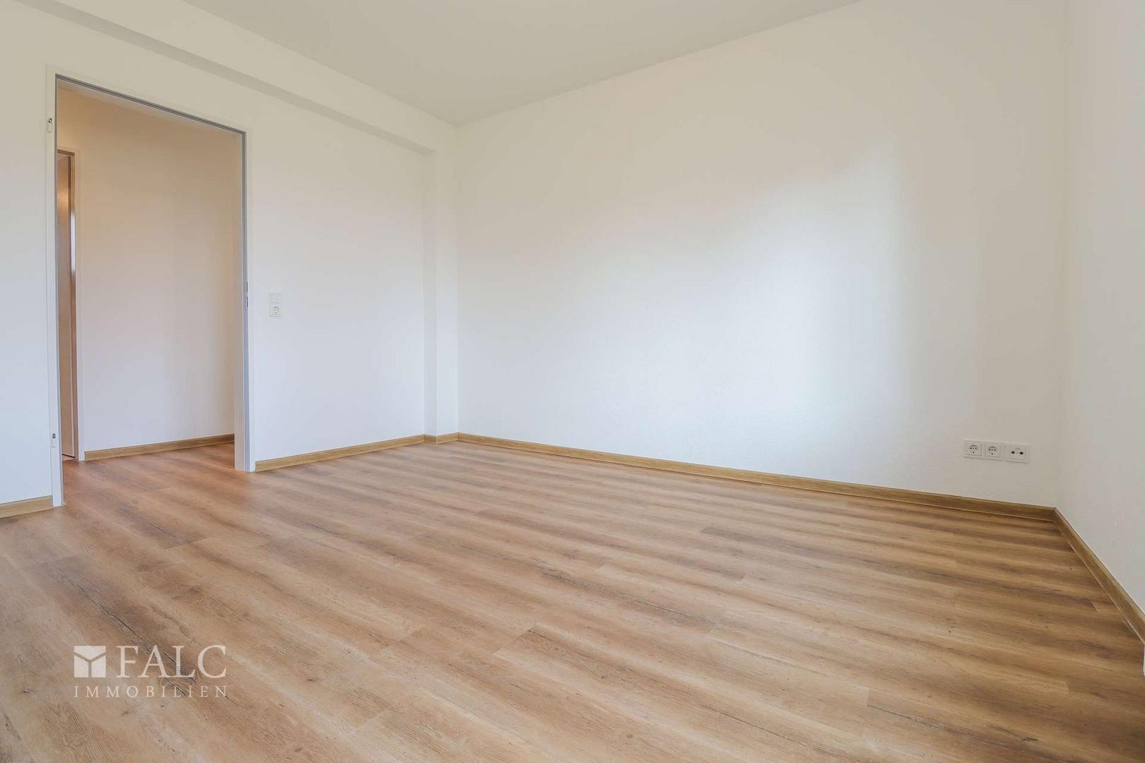 Büro-/ oder Hobbyzimmer