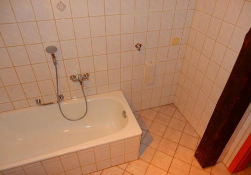 Bad mit Waschmaschinenanschluss