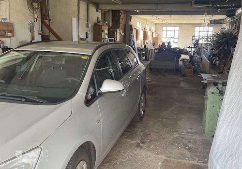Garage  Werkstatt