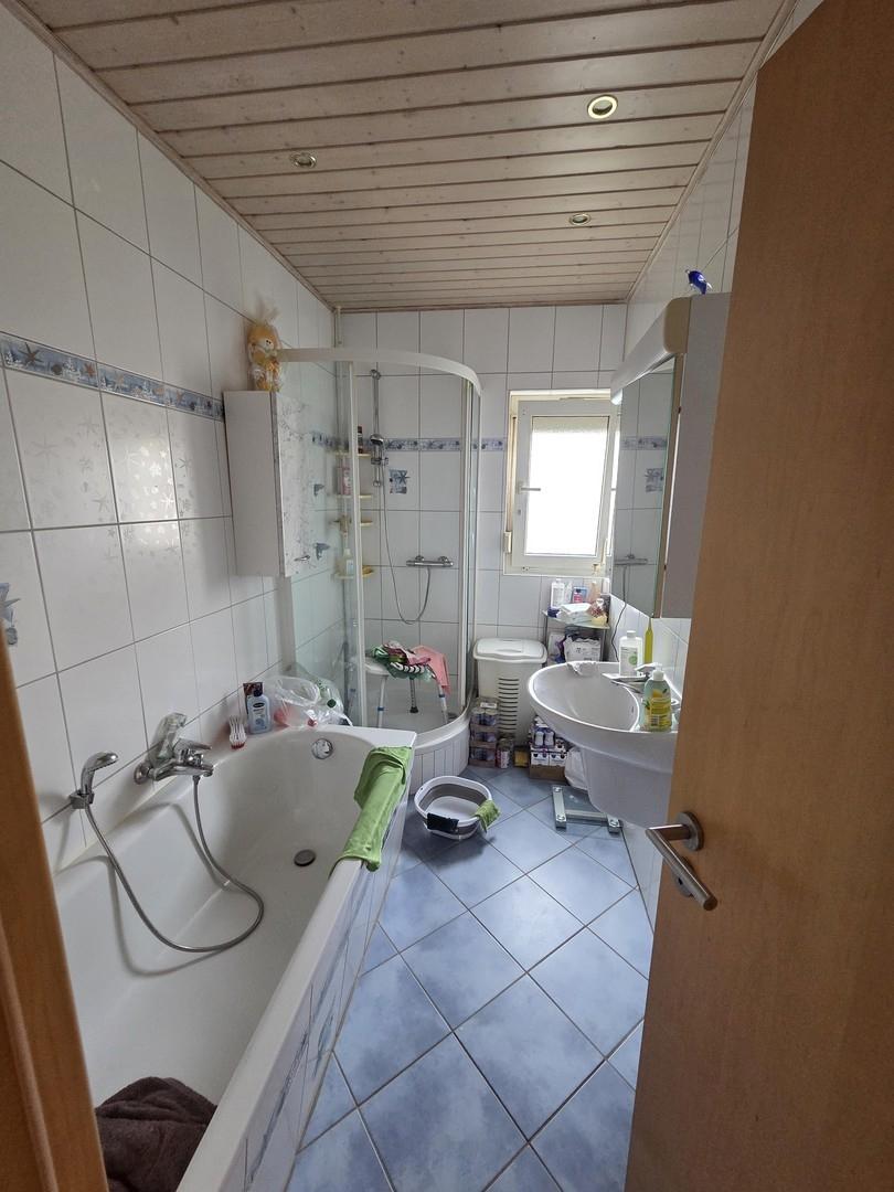 Badezimmer EG