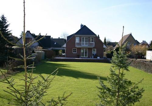 Das Haus Gartenansicht