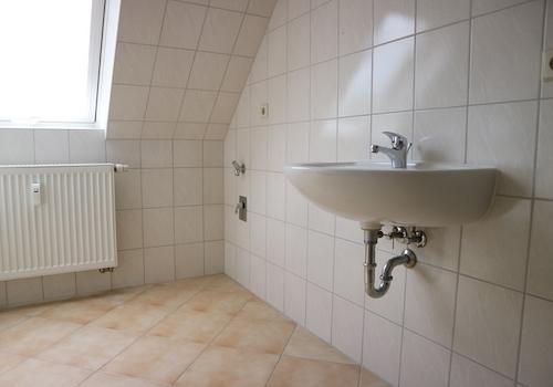 Bad mit Waschmaschinenanschluss